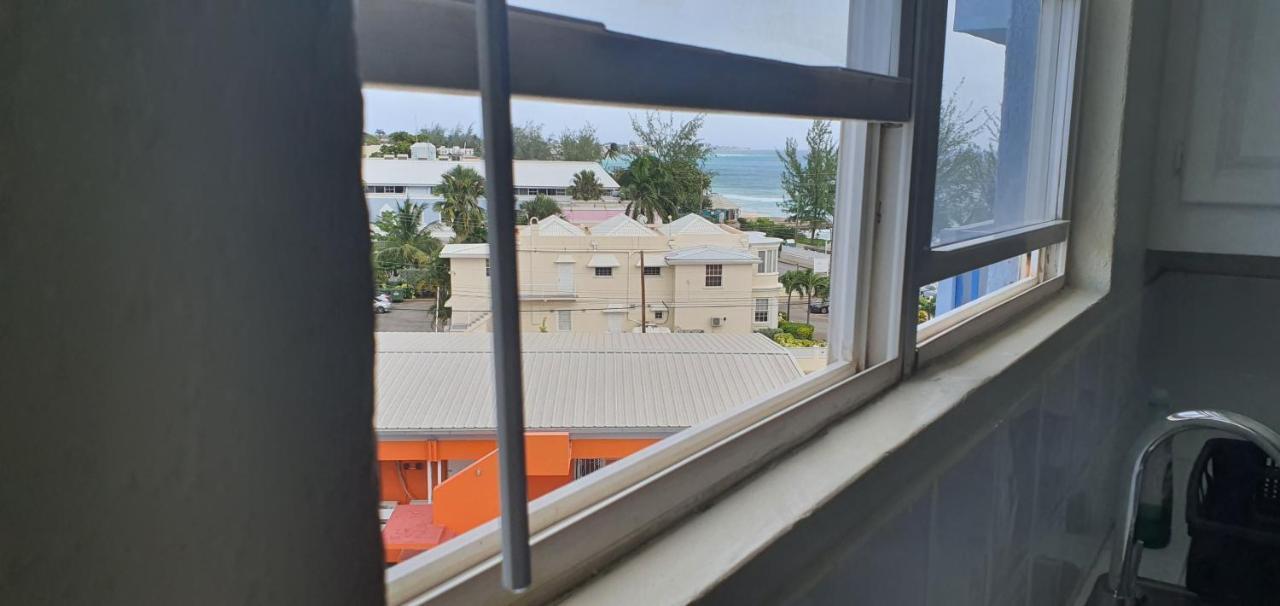 Hastings Towers 4D - Studio Apt Opp Beach Bridgetown Luaran gambar