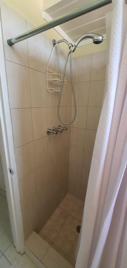 Hastings Towers 4D - Studio Apt Opp Beach Bridgetown Luaran gambar